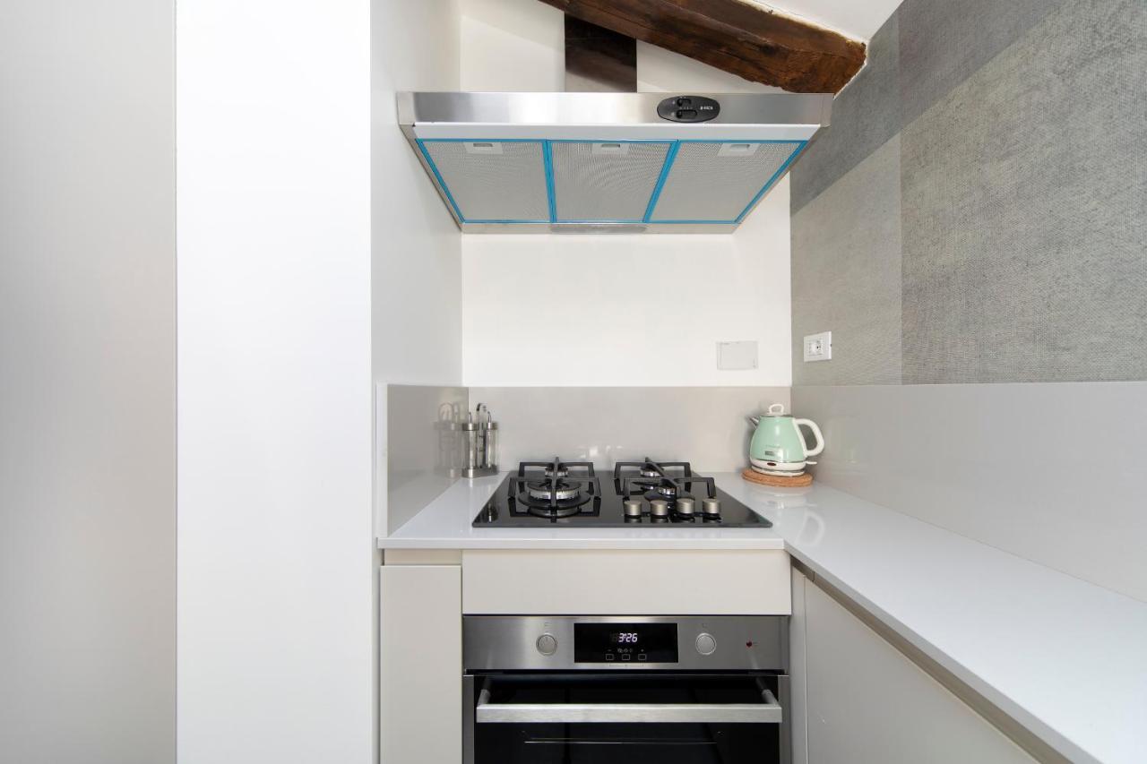 UR-NEST Indipendenza Apartment Bologna Bagian luar foto